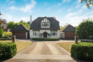 71, Eastwick Drive, Great Bookham KT23 3NS