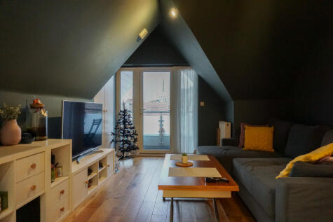 Bishops Road, Croydon, CR0