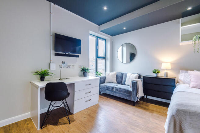 Flat 12, UNW, 3