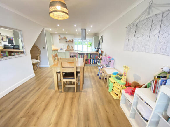 Heol Morien, Nelson, Treharris, CF46 6JA photo 5