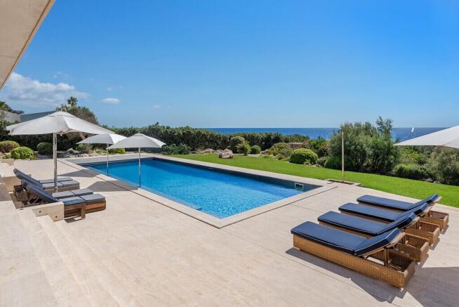 Pool Terrace (1).jpg