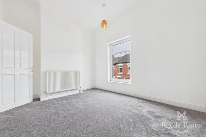 2 bed Terraced to rent Image 7