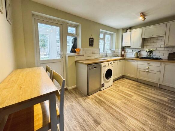 Hartley Meadows, Whitchurch, Hampshire, RG28 photo 4