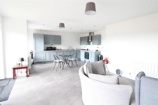 FvfmUt0-UkWeckERL...