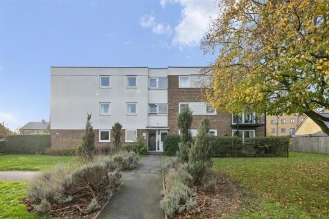 Wallace Close, Uxbridge