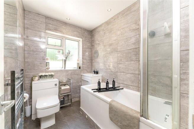 3 bed Bungalow for sale Image 7