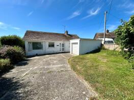 8 Trelerwr Bungalow, Pwll Melyn, Haverfordwest SA62 6TT