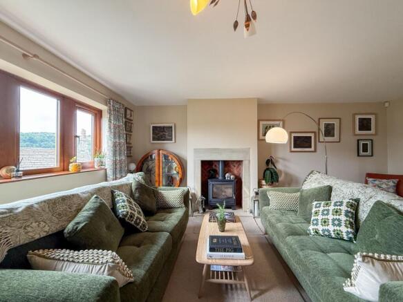 3 bed Semi-Detached for sale Image 5