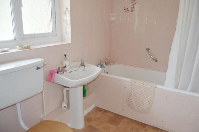 Photo 10
