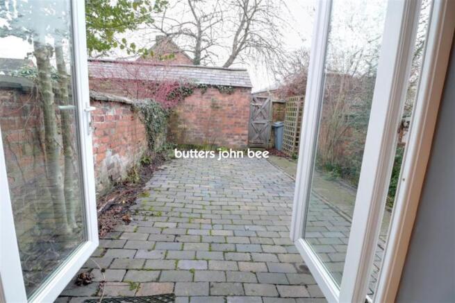 Photo 23