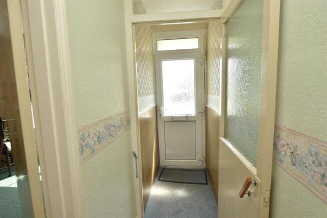 Roseland Crescent, Heavitree, Exeter photo 4