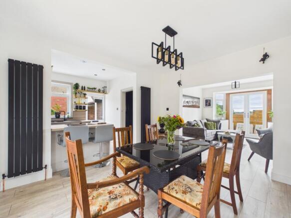 Dining Room to Sitting Room