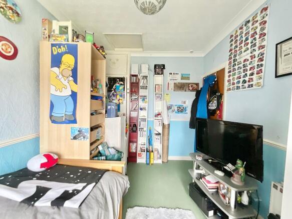Photo 16