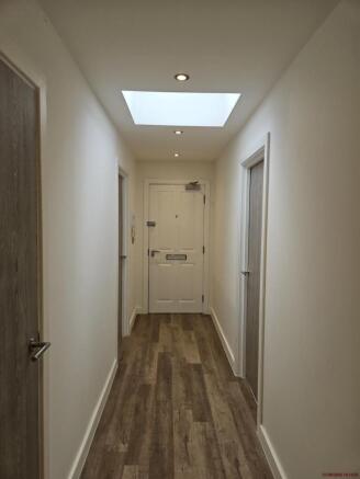 42 gisburn mansions hallway.jpg