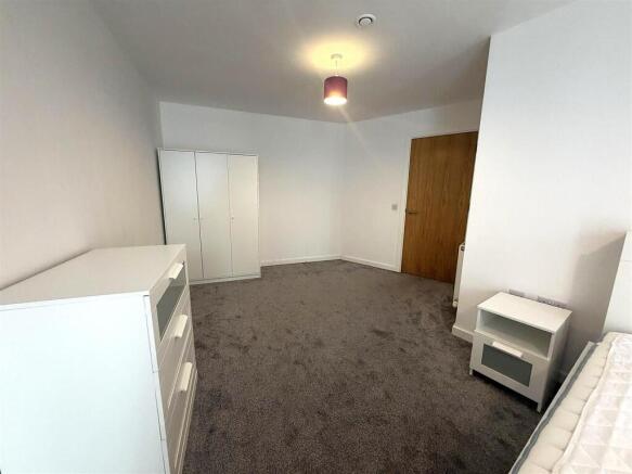 Primary Bedroom 2.jpeg