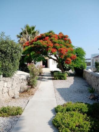 Front Line Sea View Traditional 3 Bedroom Villa with Private Swimming Pool, Fully Furnished, Title Deeds in Owners name and VAT paid Image 88 2