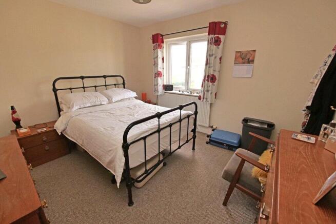 2 bed Town House for sale Image 6