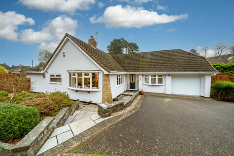 Summercourt Square, Kingswinford