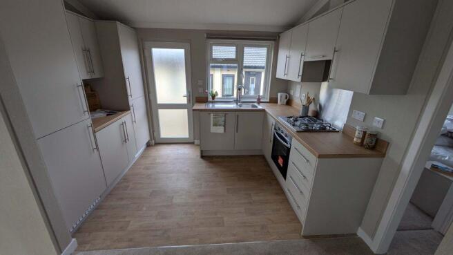 Kitchen 2