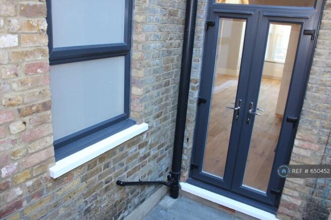 Patio/Courtyard Space