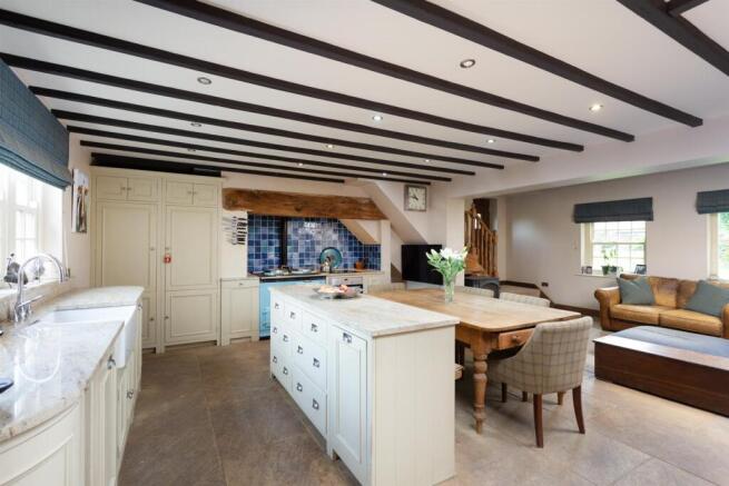 Kitchen/Breakfast/Family Room