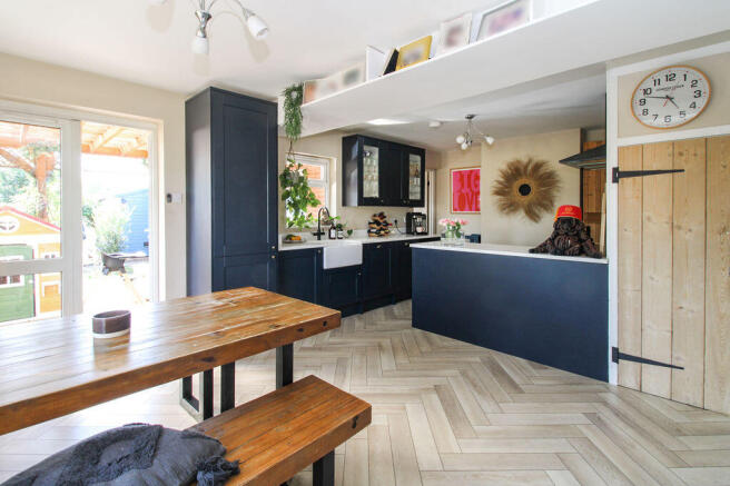 Kitchen/Dining Room