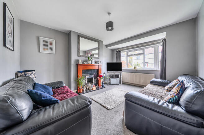 1384816-8-6929ad9...