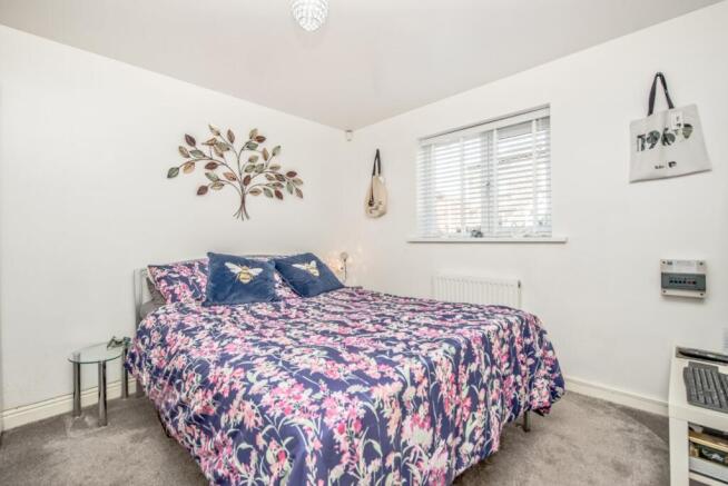 1 bed Bungalow for sale Image 6