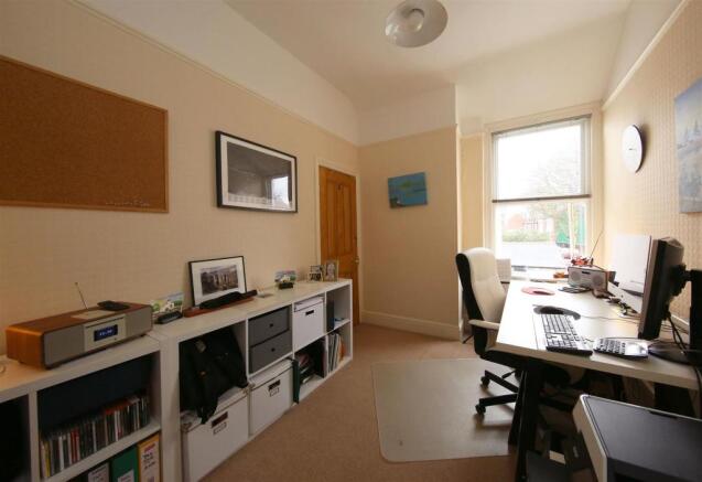 25 Alma Rd 0200.JPG