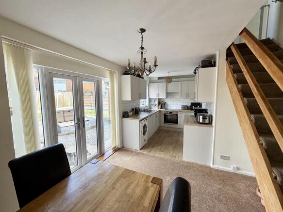 Bramleys - Water Royd Crescent - Mirfield (12).jpe