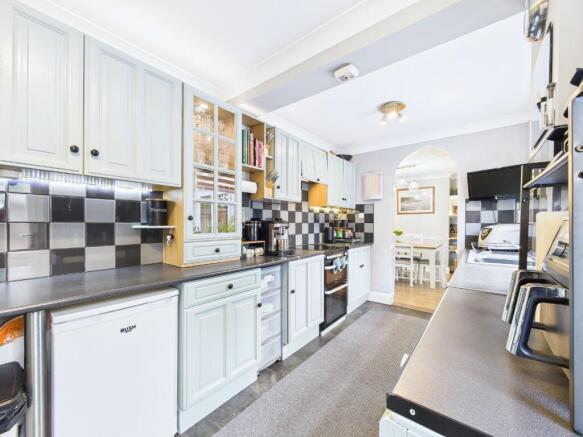 Purfleet Road, Aveley, South Ockendon, Essex, RM15 photo 4
