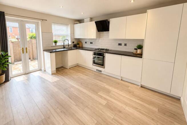 Kitchen / Diner