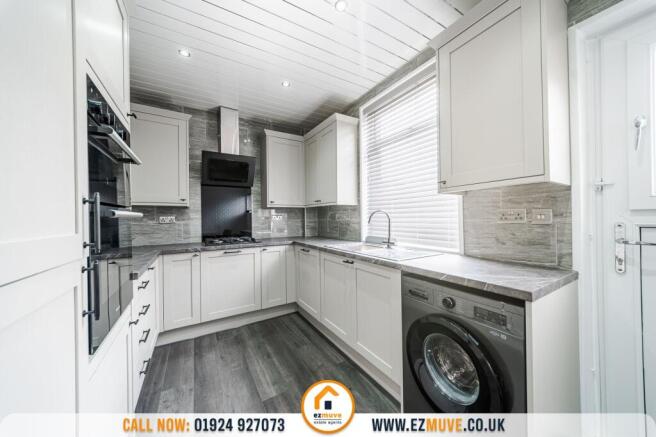 3 bed Terraced for sale Image 4