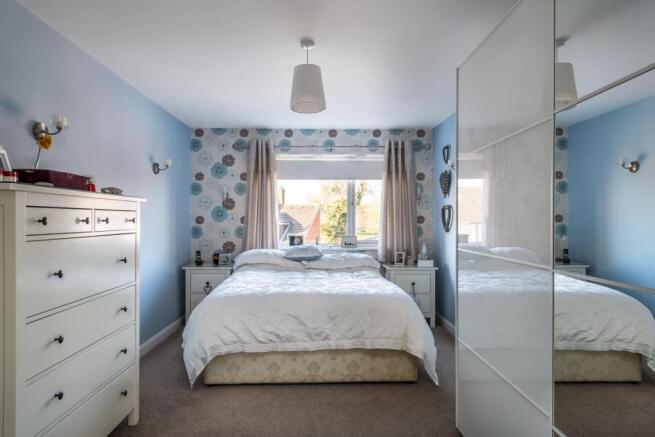 Bedroom1.jpg