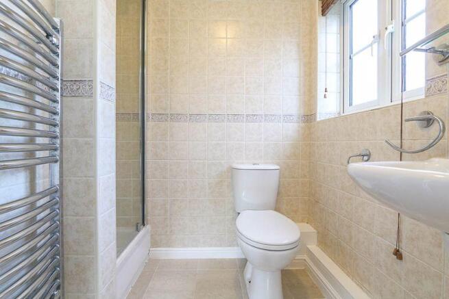 En Suite Showe...