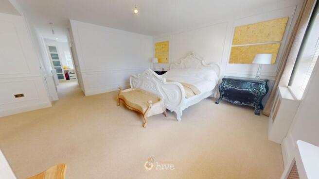 2 bed Detached for sale Image 11