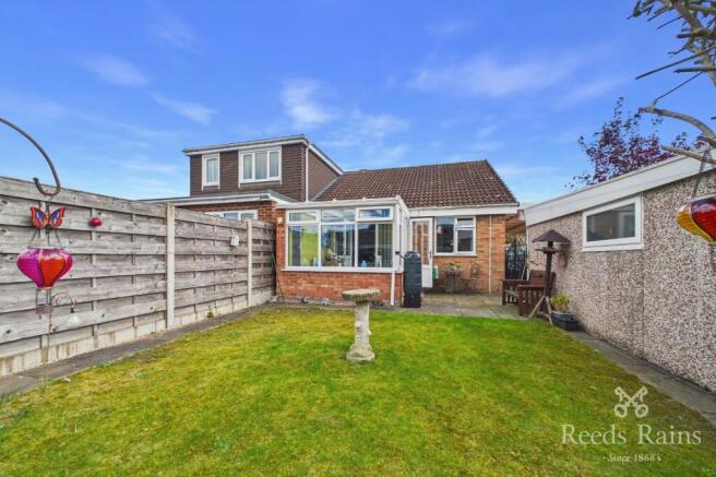 2 bed Bungalow for sale Image 6