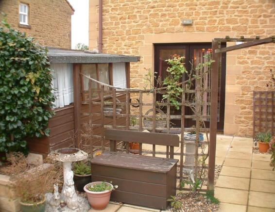 Garden to House