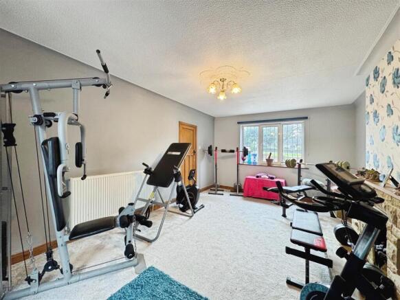 3 bed Detached for sale Image 12