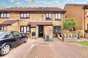 27, Coulter Close, Hayes UB4 9QR