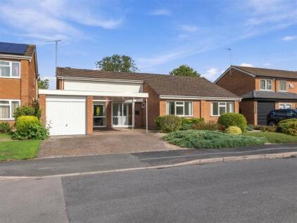 Almond Avenue, Leamington Spa