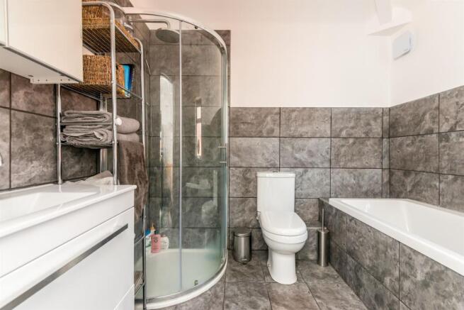 Refitted Family Bathroom: