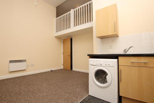 Kitchen/ Living room