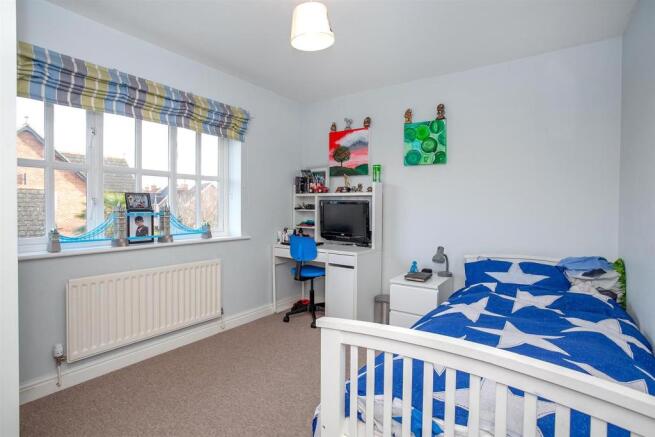 Bedroom 2.jpg