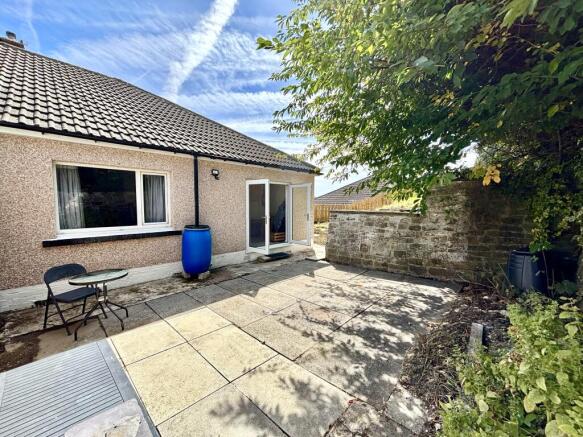 2 bed Semi-Detached Bungalow for sale Image 10