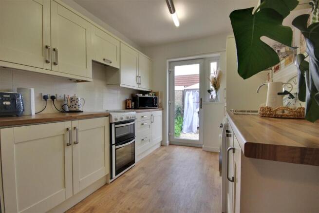 3 bed Terraced for sale Image 7