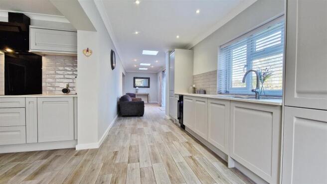 Kitchen/Utility