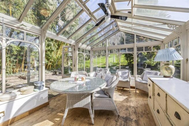 Woodland Drive, Hove photo 4