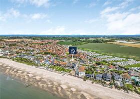 Flat 1, Shemara, East Bracklesham Drive, Bracklesham Bay, Bracklesham PO20 8JW