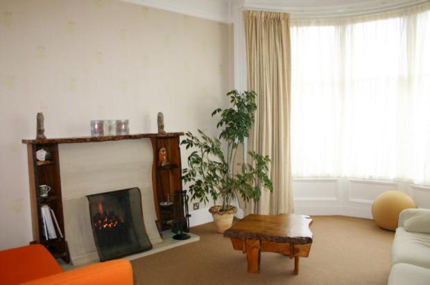 SITTING ROOM